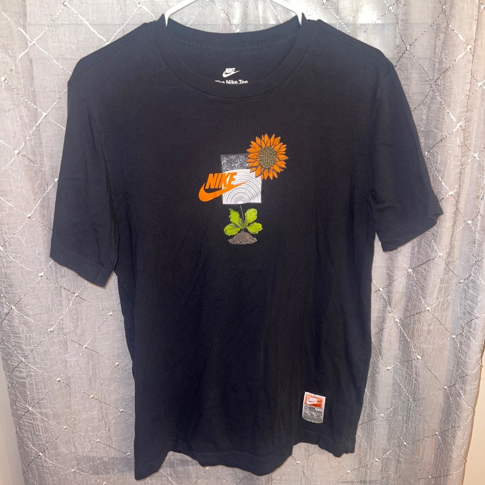 Nike "Grow Your Sole" Graphic‎ T-Shirt Sunflower Sneaker Tee Black Men's Small